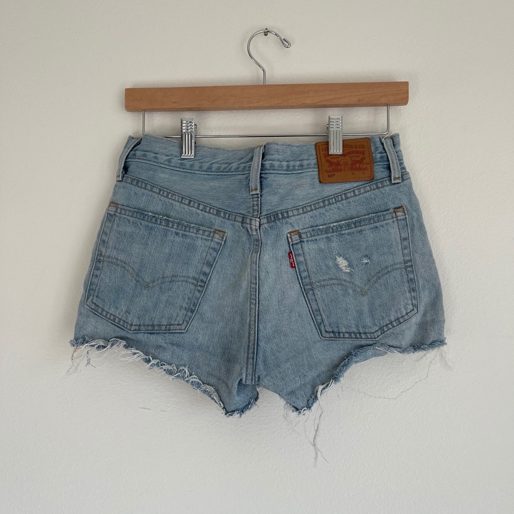 Levi's Cutoff Frayed Hem Distressed Patchwork‎ Shorts Size 25 - Picture 6 of 10